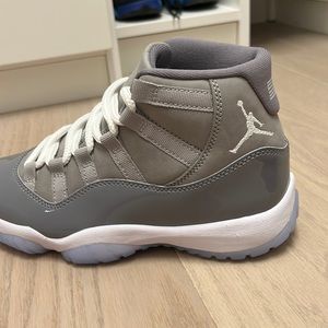 Jordan 11 cool grey men’s 5.5